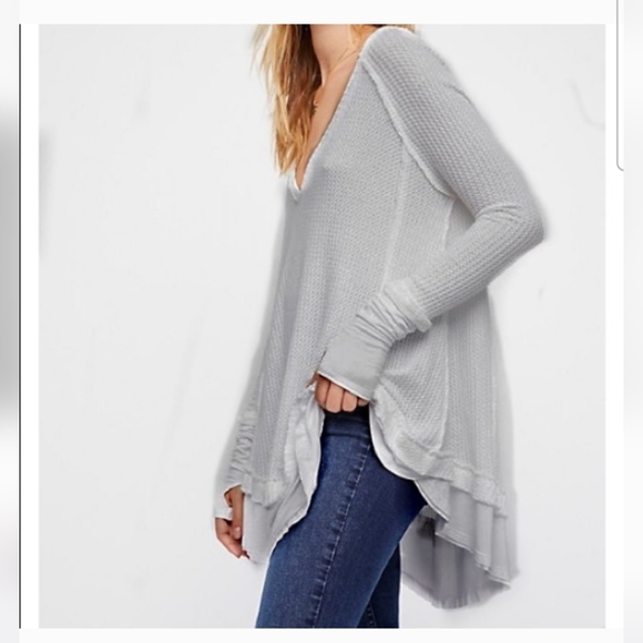 Free People Tops - Free People Laguna Tee V Neck LS Thumbhole Cuffs Thermal Drapey Grey Small NWT